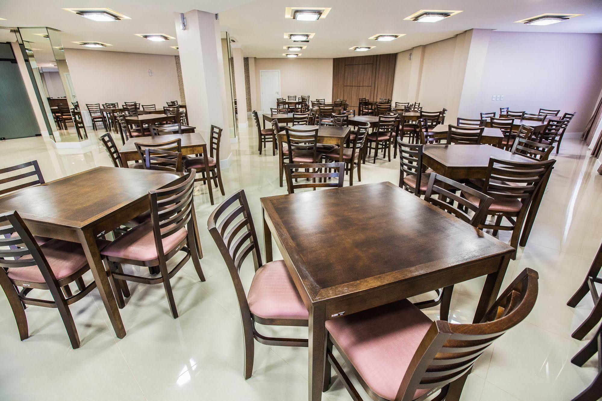 קוריטיבאנוס Gaboardi Park Hotel מראה חיצוני תמונה