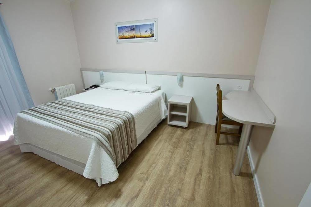 קוריטיבאנוס Gaboardi Park Hotel מראה חיצוני תמונה